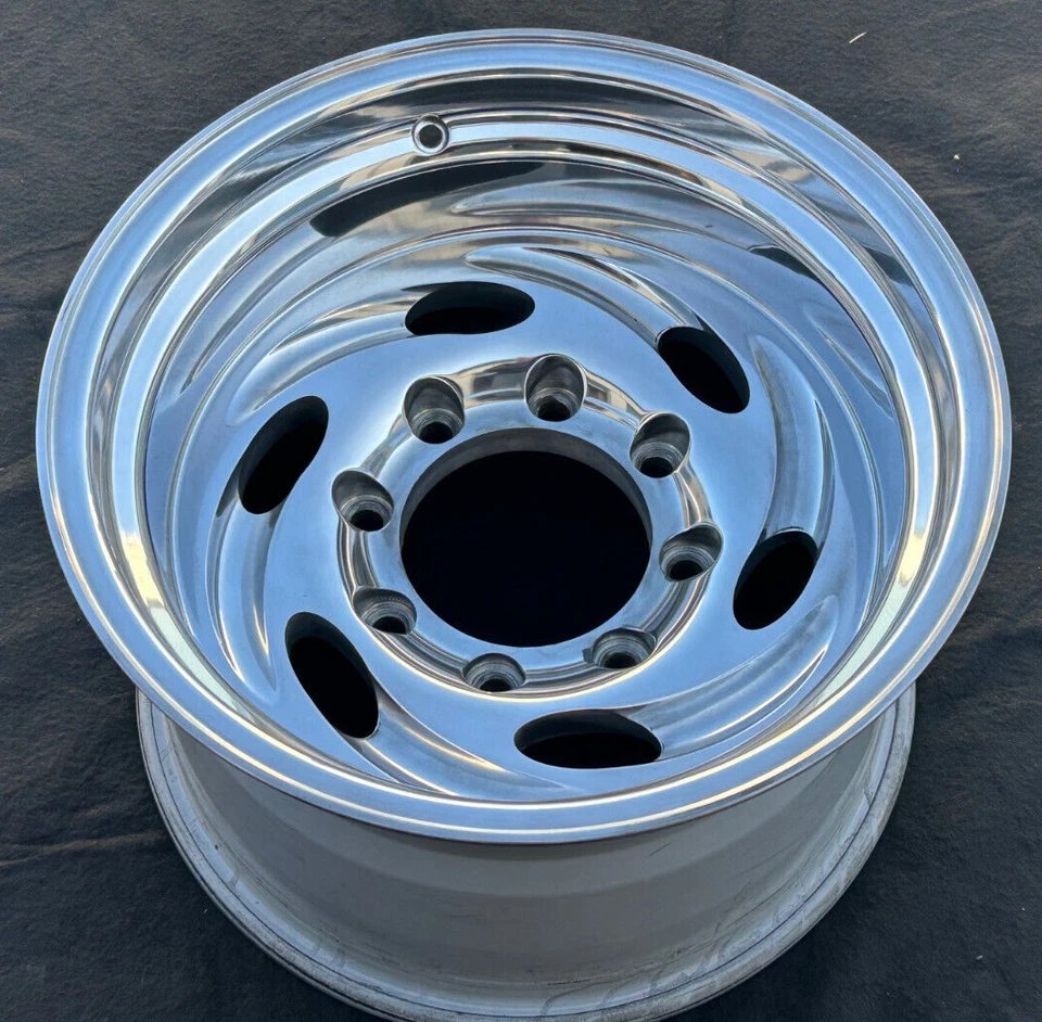 (1) 16" EAGLE 143 POLISHED WHEEL 16x10 RIM 99-04 FORD F250 F350 EXCURSION 8x170 - Image 2 of 4