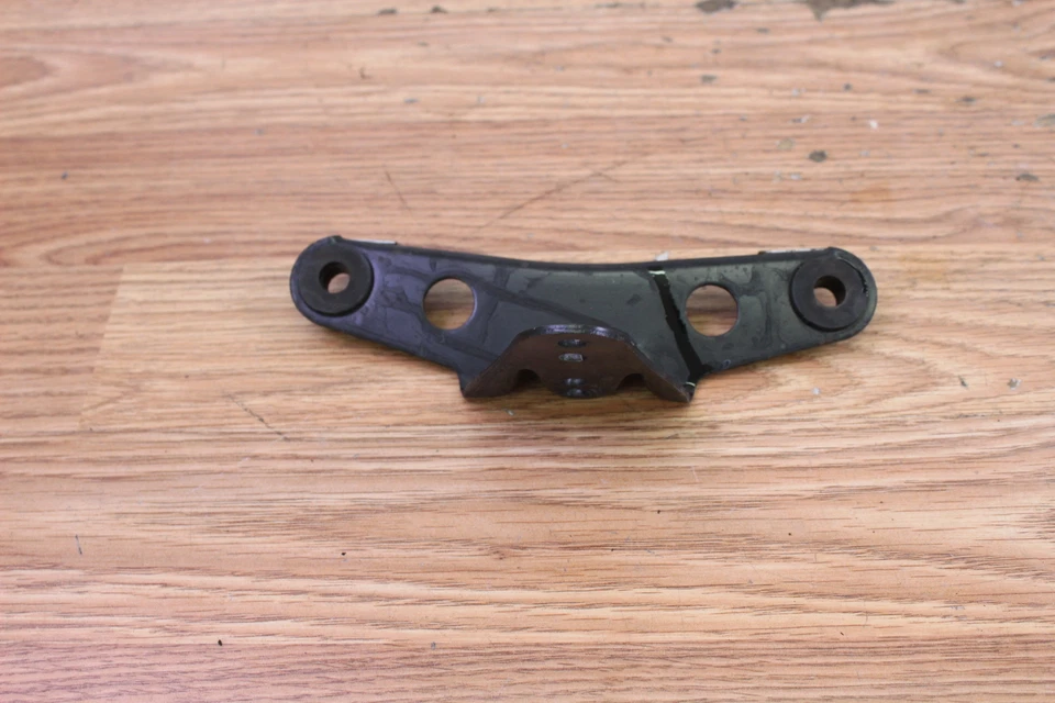 1998 BMW F650 FUNDURO Lower Radiator Cooler Mount Support Bracket - Image 3 of 4