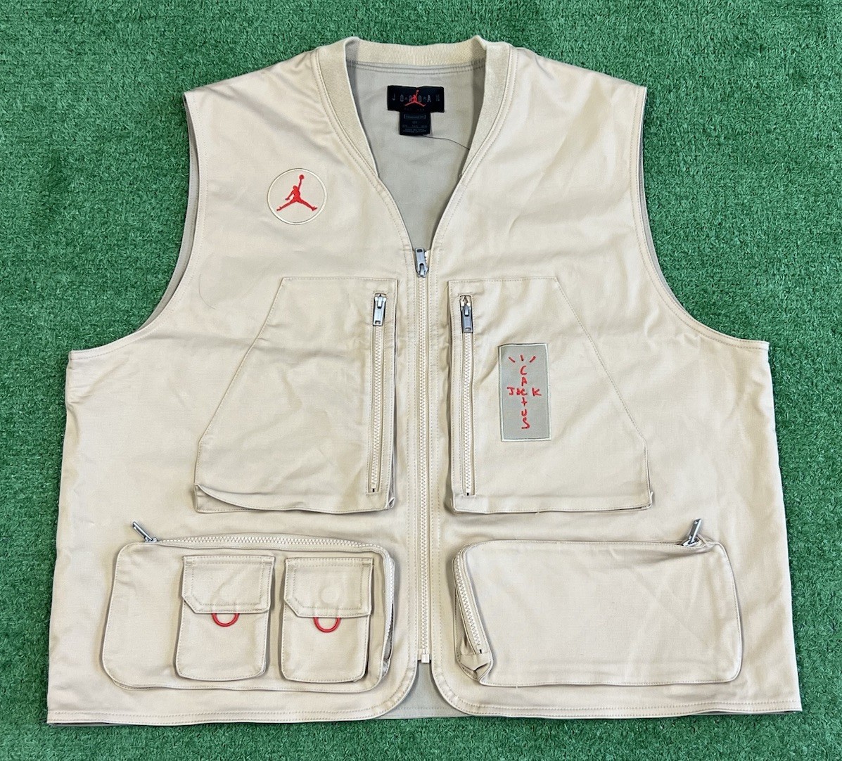 New Travis Scott Cactus Jack Jordan Utility Vest Size XXL