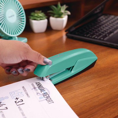Stapler, 20 Sheet Capacity, 545 Desktop Stapler, Spring Green (S7054514)