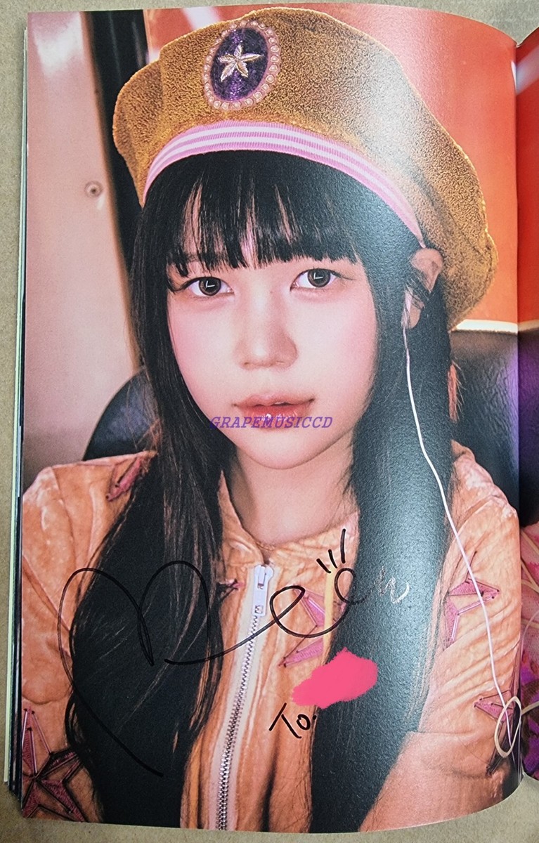 Hearts2Hearts The 1st Single The Chase K-POP REAL SIGNED