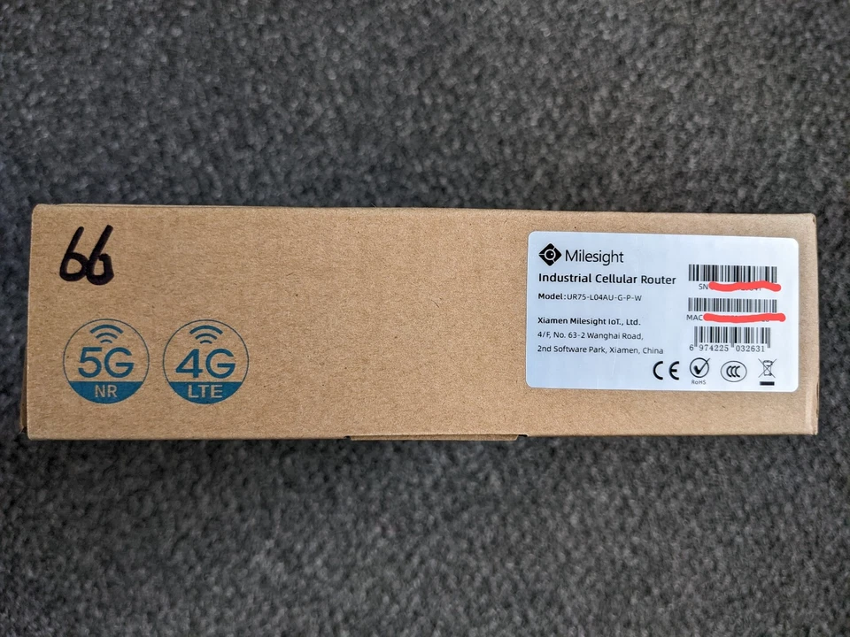 Milesight UR75 4G Industrial Router, Dual Sim, 5x PoE, Wi-Fi, GPS, RS232/RS485 - Image 2 of 4