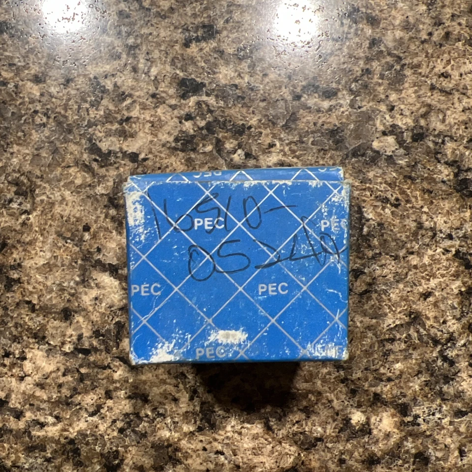 Filtro de aceite NOS PEC. Parte 01-0018. Se adapta a Suzuki ALT 125, DR 100, RB 50H, SP 100. Foto 2 de 4