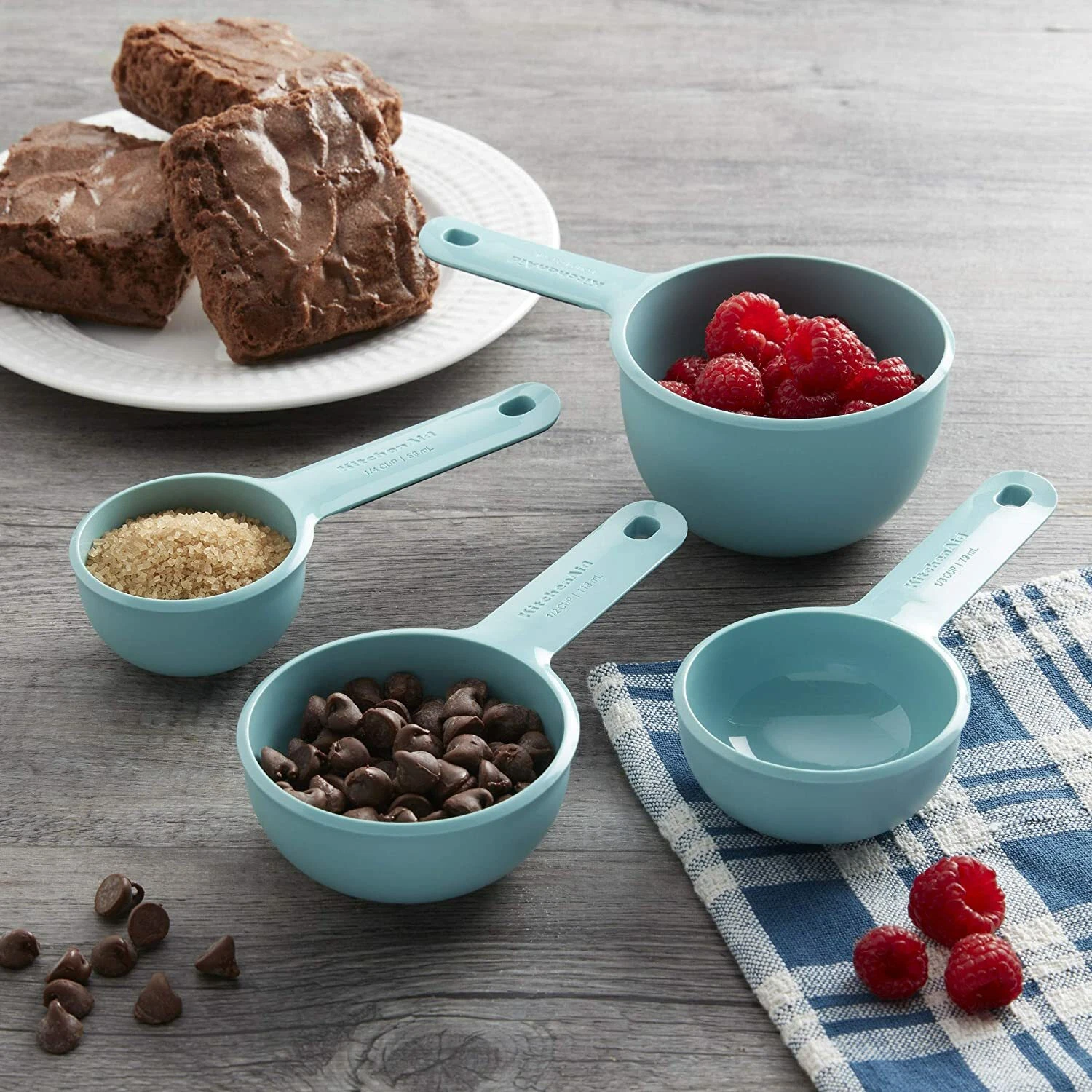 KitchenAid Universal Easy To Read Measuring Cup and Spoon Set with Soft Grip Handle for Maximum Control, Hang Hole and Nesting For Easy Storage, Dishwasher Safe, 9 Piece, Pistachio - Thumbnail 2