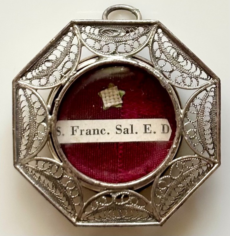 Vintage Reliquary Relic - St. Frances de Sales Bishop of Geneva w/COA 1960