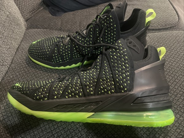 Nike Lebron 18 Dunkman talla 16 CQ9283-005 OG XVIII Baloncesto Retro LEER 2
