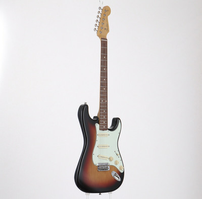 Electric Guitar Fender JAPAN ST62 70TX 3TS P041965 Alder