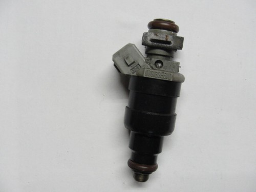 Audi 100/A6 Lim./Avant (Typ:C4 Einspritzdüse Injektor 078133551D