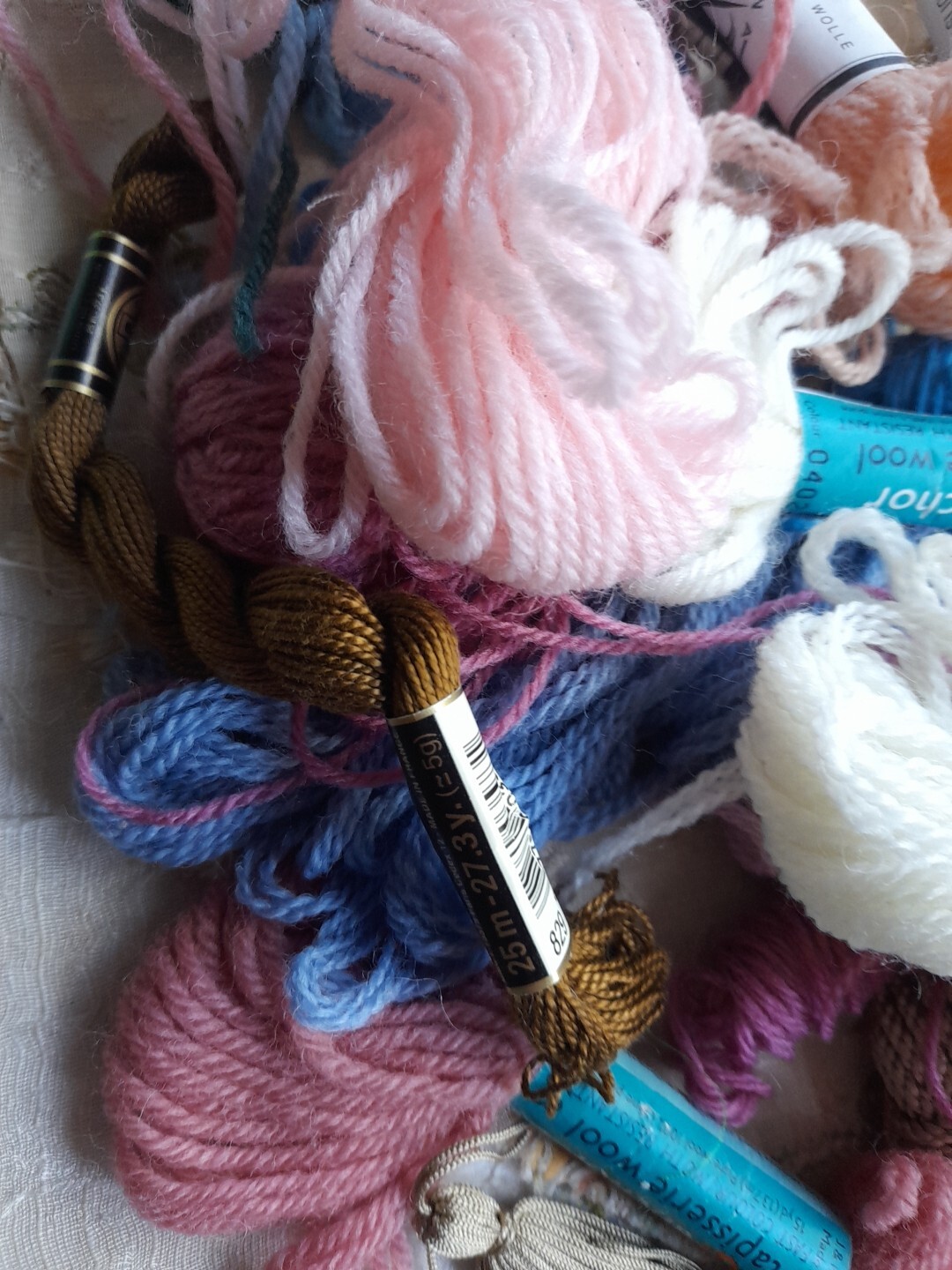 Anchor Stonehouse Tapestry Wool Hanks 13 7m Shades Extras 18 anchor-stonehouse-tapestry-wool-hanks-13-7m-shades-extras-18