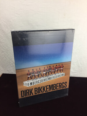 Bikkembergs: 10 years of fashion & football NEU NEU in Folie eingeschweißt