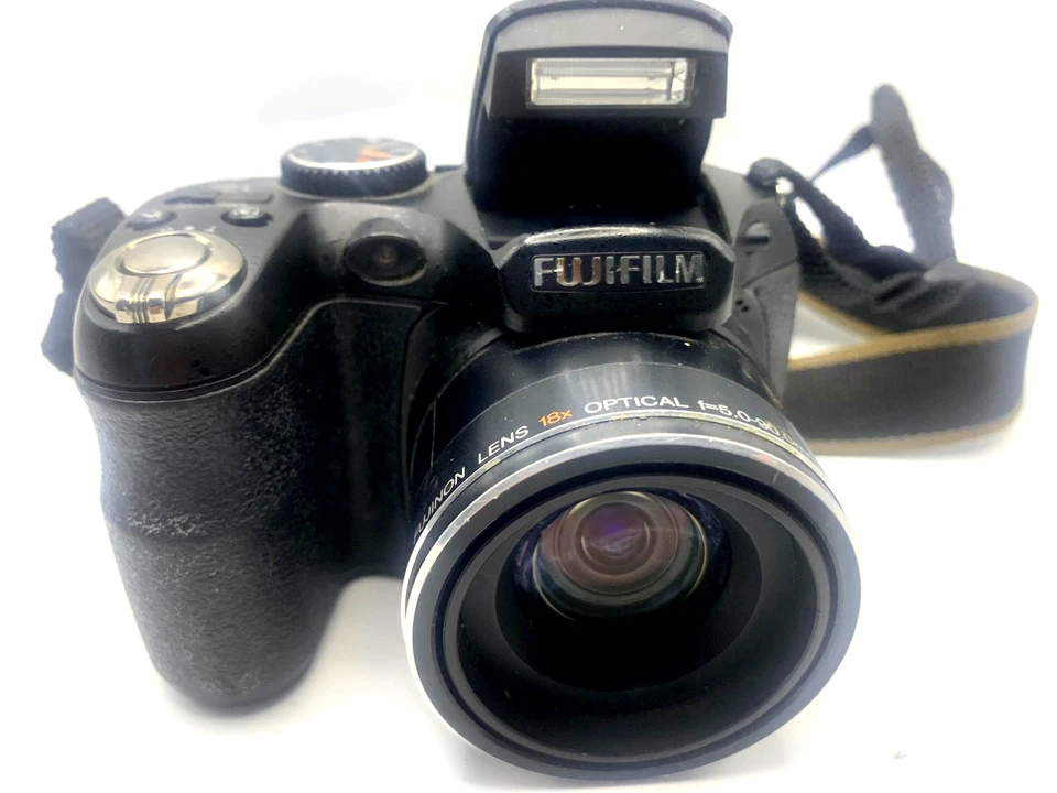 Fujifilm FinePix S Series S2750HD 12.2MP Digital Camera - Black, photo 1 of 5