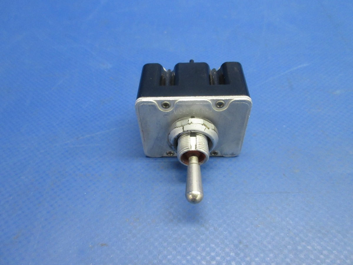 Cessna 337 / P337H Skymaster Cabin Heater Switch P/N MS27406-2