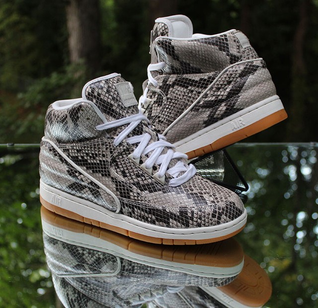 nike air python prm snakeskin