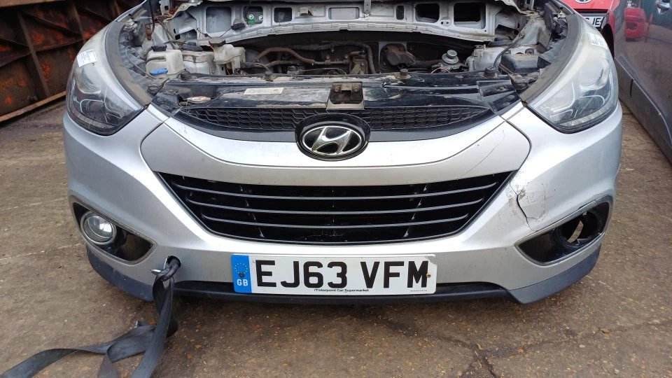 REJILLA SUPERIOR HYUNDAI IX35 2010-2015 Foto 2 de 4