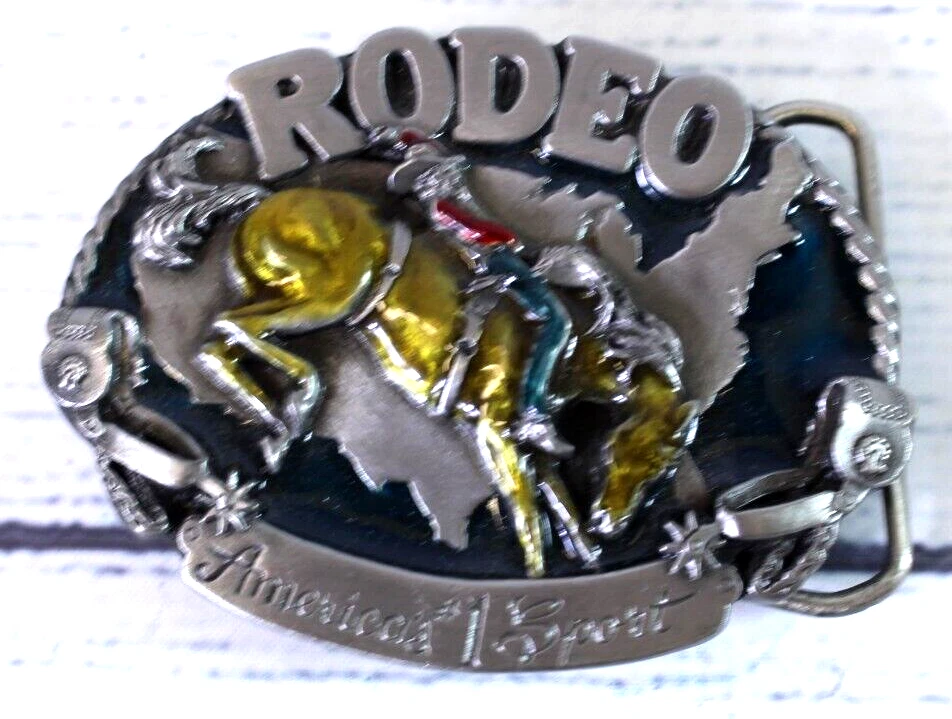 Fivela de cinto de estanho esportivo Rodeo America's #1 SISKIYOU ESTANHO E ESMALTE - Imagem 2 de 4