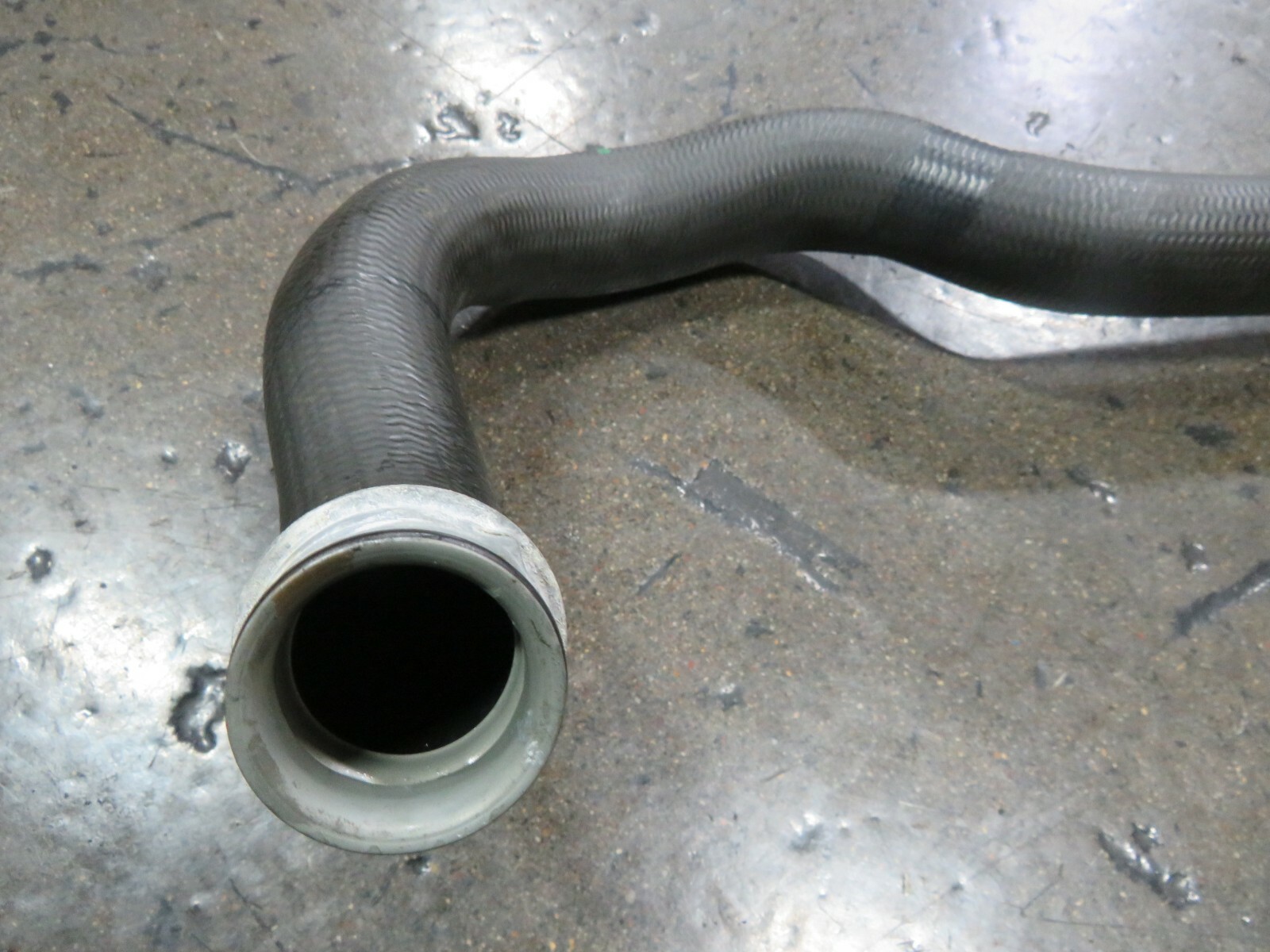 McLaren 570S, Water Hose, Used, P/N 0062370