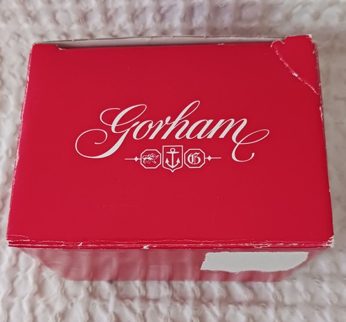 Gorham Holiday Traditions Crystal SLEIGH Candy Dish with Sticker Paperwork - Picture 10 of 12