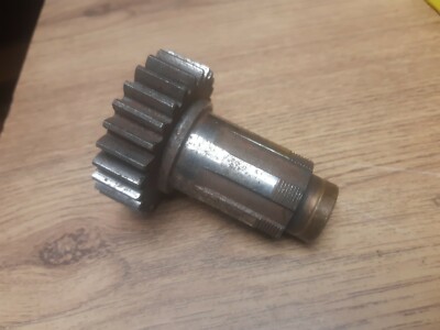 TRIUMPH UNIT TR6 6T T120 BONNEVILLE 4 SPEED MAINSHAFT HIGH GEAR 26T 57-1914 USED