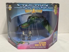 STAR TREK STRIKE FORCE KLINGON BIRD OF PREY PLAYMATES PLAYSET VALKRIS KRUGE 1997