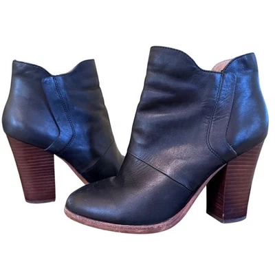 Halogen Brynn Black Ankle Boots Women's Size 9 Leather Chunky Heel Block Heel - Image 1 of 4