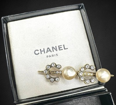 Vintage Chanel 1984 Pearl Crystal COCO Letter Bar Pin Brooch Original Box