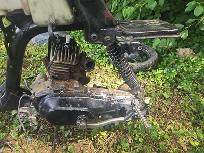 1986 Yamaha RAZZ 50cc SH50 scooter oem engine motor clutch crankcase cylinder 