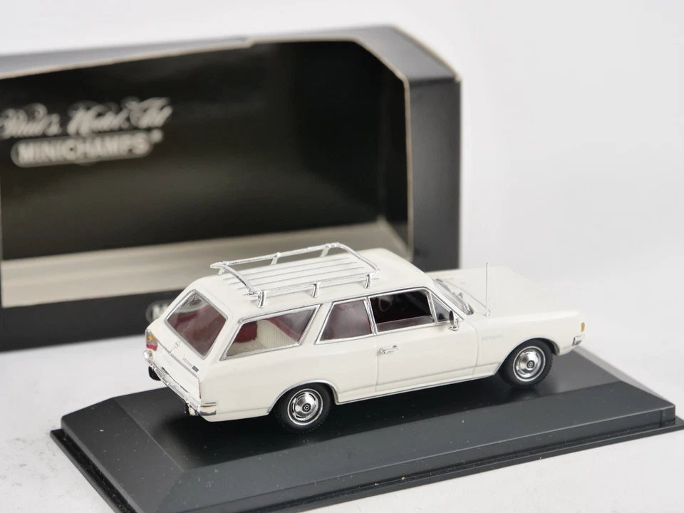 MINICHAMPS 1/43 Vauxhall Rekord Break 1966 - Image 2 of 4