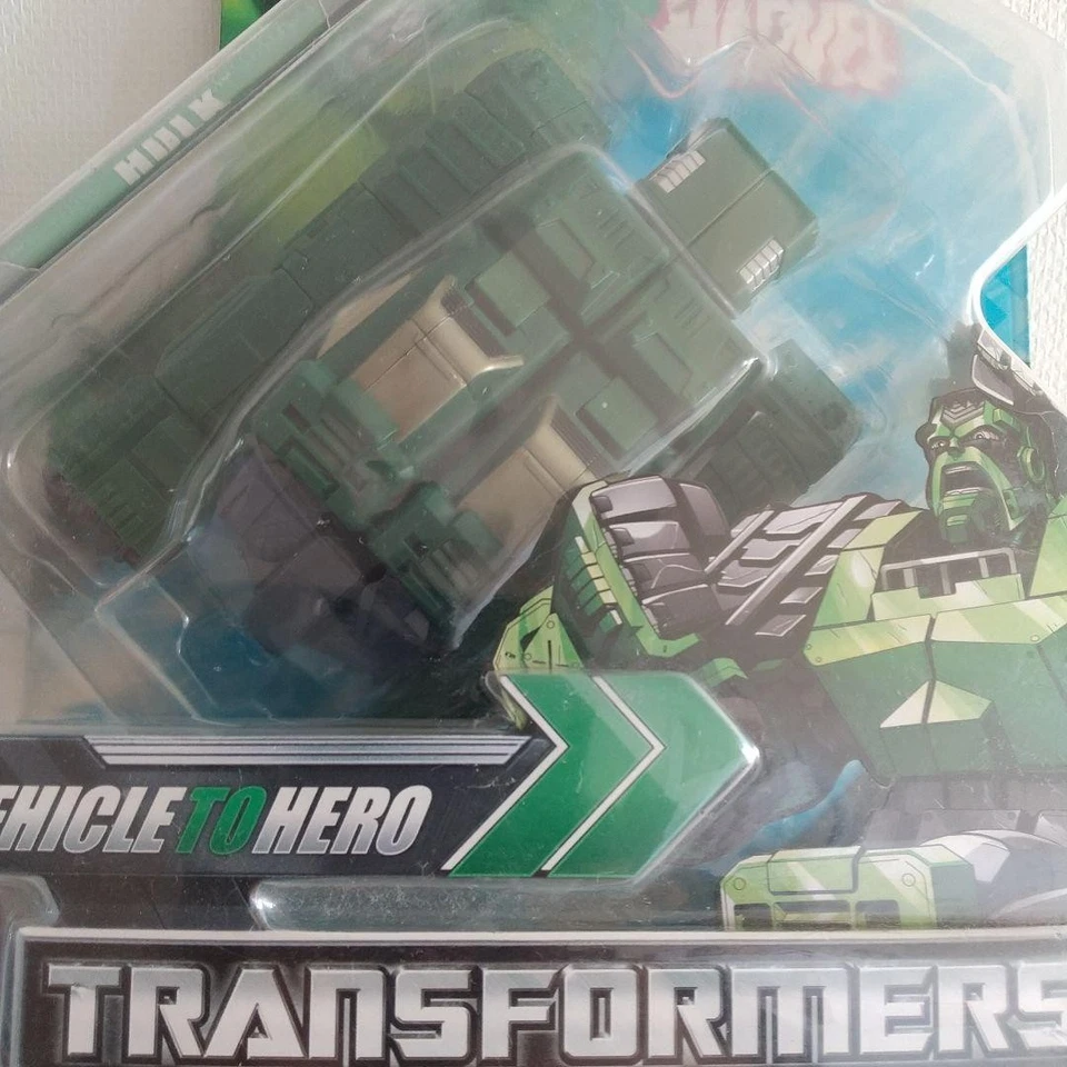 Transformers Marvel Crossover Hulk Figur Ungeöffnet Takara Tomy Spielzeug - Bild 2 von 4