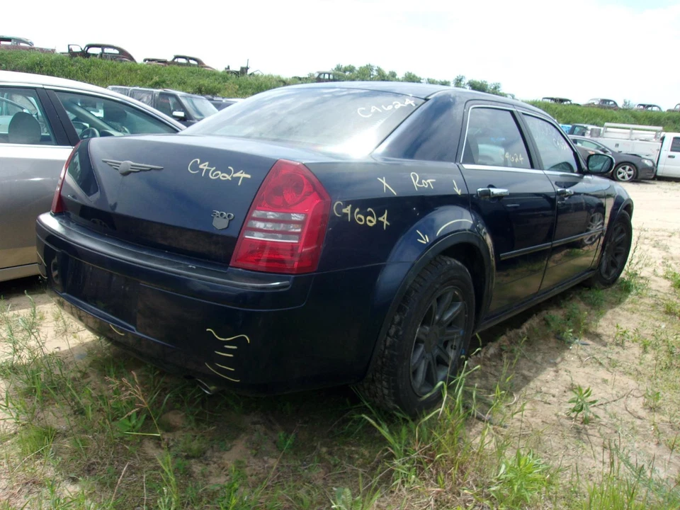 Brazo de control inferior superior delantero usado se adapta a: Chrysler 300 2006 tracción trasera Fr Foto 3 de 4