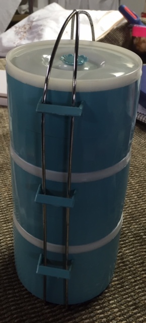 Vintage TurquoiseTiffin, Bento Picnic Plastic Stacking Container