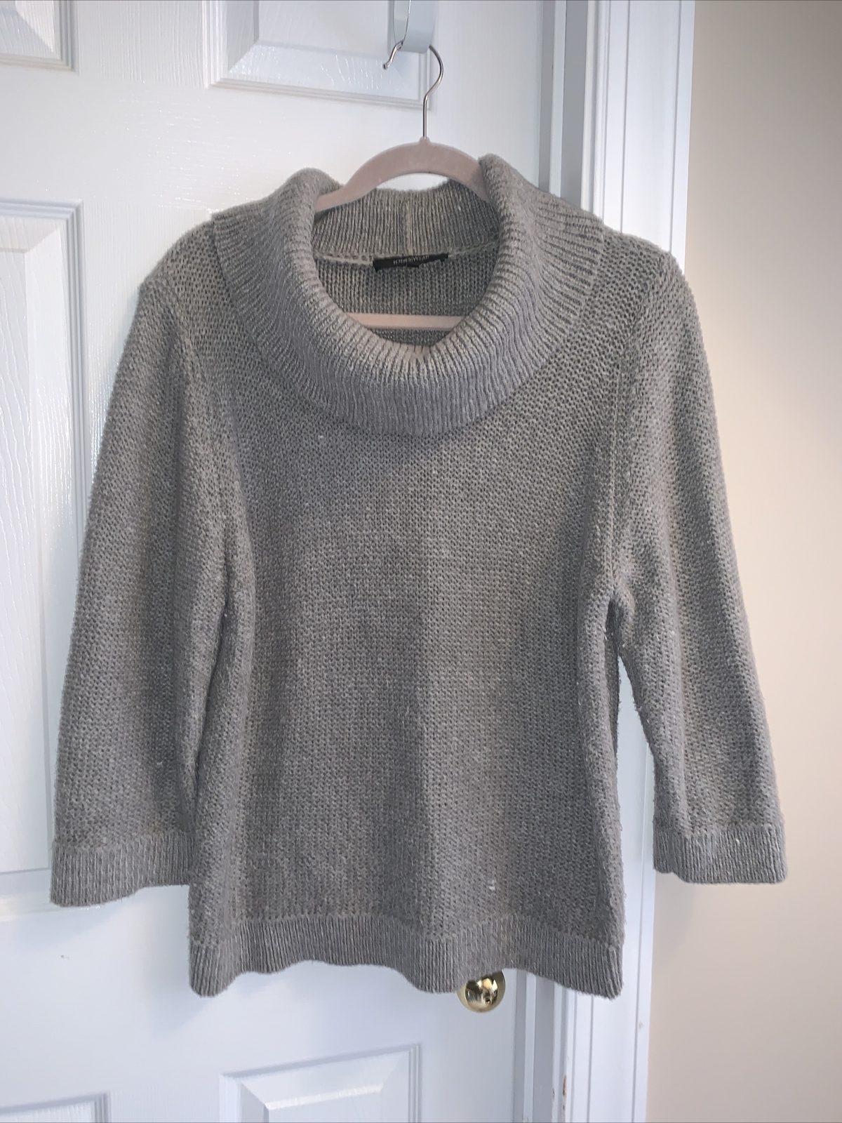 3/4 SLEEVE SWEATER - Jones Wear - Grey - Cowl Neck - XL