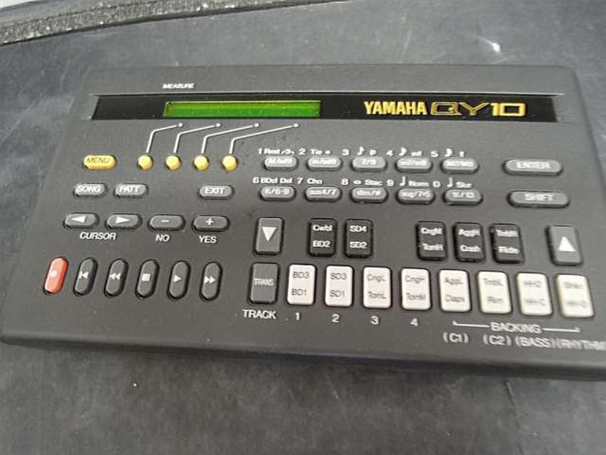 YAMAHA QY10 MUSIC SEQUENCER ヤマハ YAMAHA QY10 Music Sequencer Rhythm Machine Sampler MIDI w