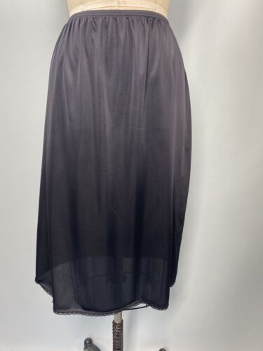 Vintage Slip TALLA GRANDE LARGO LARGO 28" NEGRO NYLON ABERTURA Vassarette clásico - Imagen 3 de 10