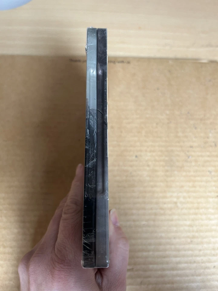 The Hobbit Desolation of Smaug 2D + 3D U.K Blu ray Steelbook NEW & SEALED - Image 4 of 4