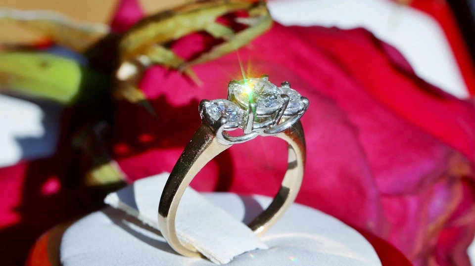 Anillo de compromiso oro amarillo 14k talla 6,5 diamante natural 1,45 quilates 3 piedras 4,7 g N3266 Foto 3 de 4