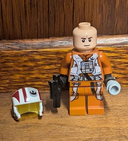 LEGO (R) Resistance X-wing Pilot Minifigure - From Set 75102