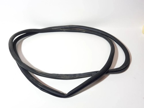 Volkswagen Touareg I 2009 Rechts Gummidichtung Tür vorne 7L0867365G TTF2875