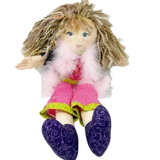 Unique Monique Moki Handmade Girl Doll Yarn Hair Original #040065 Corinne Isaac