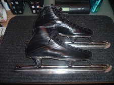 NOS Riedell Model 165 Mediums Size 7 Men's