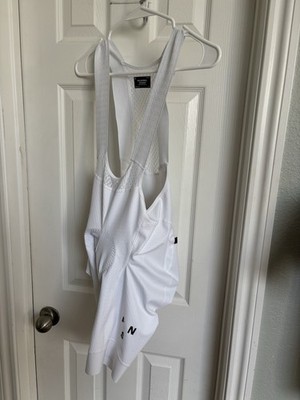 PAS Normal Studio Mechanism Bib, White, Medium