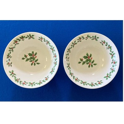 Royal Norfolk 7'' Soup Salad Cereal Dish Bowls 2 Christmas Holly Leaves Berries 