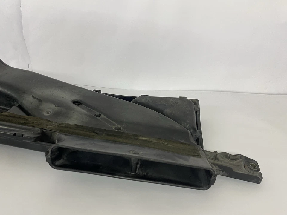 Infiniti M35 2006-2007 colector de admisión de aire caja tubo de pato carcasa de entrada OEM Foto 4 de 4