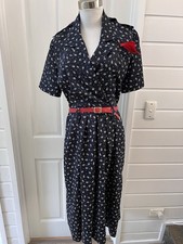 STITCHES Vintage Navy Blue Patterned Short Sleeve Midi Dress Red Accessories -12