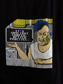 Daylight Curfew - Skate or Die NES T-Shirt Black Skateboard NYC size LARGE