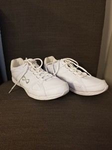 nfinity rival cheer shoes