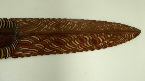 LARGE PNG TOTEM FIGURE STATUE CEREMONIAL HEADDRESS OCHRE PAINTED COWRIE SHELL - Picture 3 of 8