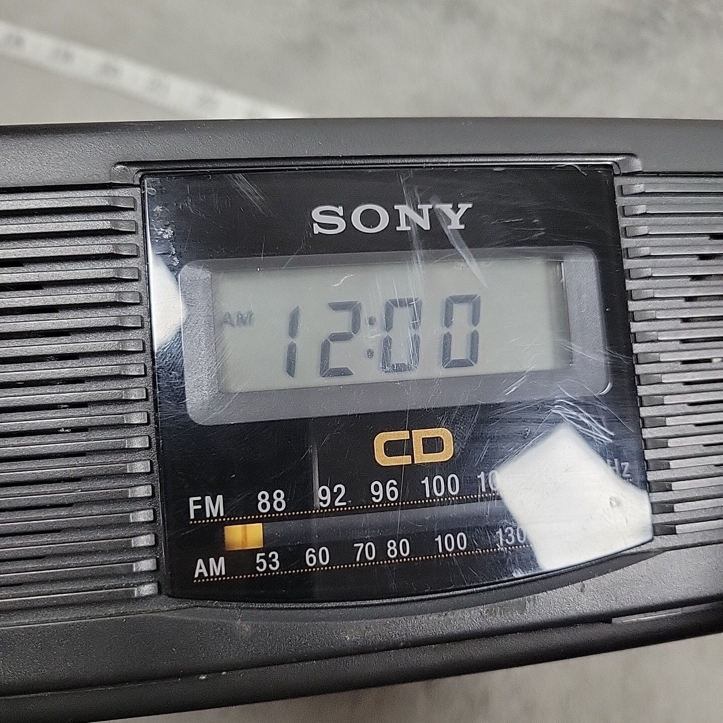 Sony ICF-CD810 Stereo CD Player Digital Dual Alarm Clock Radio AM FM, WORKS