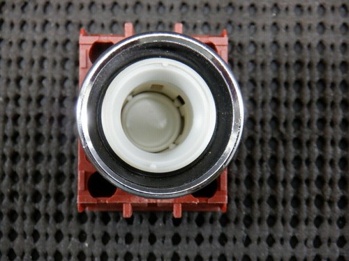 Siemens 3SB02-P 22MM Pushbutton Operator Only - Lot of 2 - Picture 3 of 3