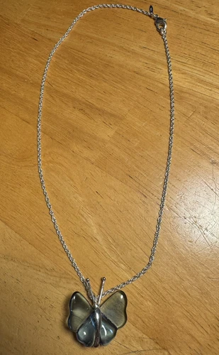 Vintage Avon N R Signed Butterfly Pendant Necklace Tone Light Blue Silver Tone!