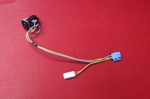 Amerikanische Kühl-Gefrierkombination DAEWOO DRQ29NPES KOMPRESSOR STARTRELAIS